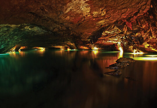 Lost-Sea-Adventure_Full_Page_Spring_2015